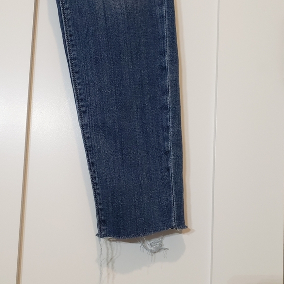 Two by Vince Camuto Jeans Size 14 Stretch Hi Rise Frayed Hem Fading Whiskering - Picture 3 of 13